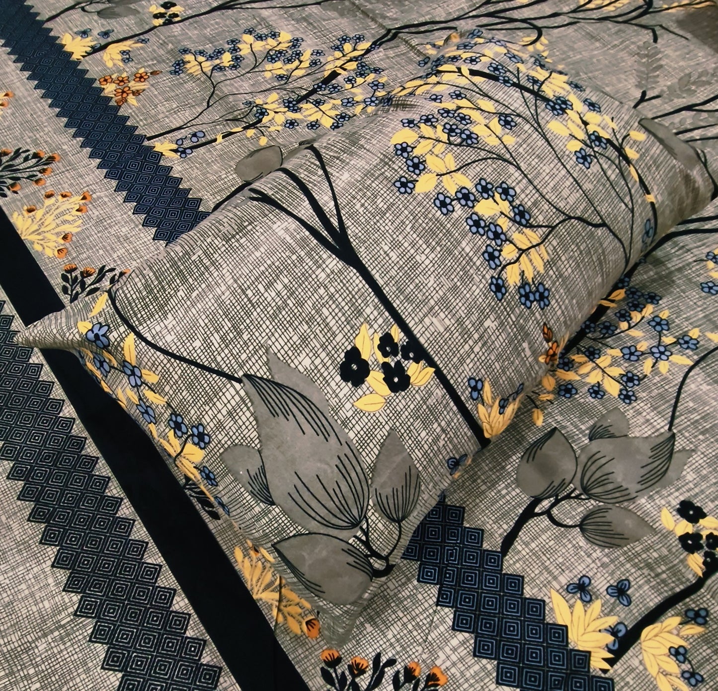 Sage Bloom – Green Bedsheet Set