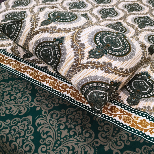Royal Jade – Off-White & Green Bedsheet Set